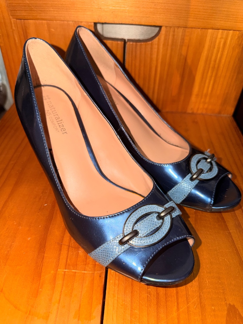 Naturalized Open Toe Wedge Heels Navy Blue Size 8